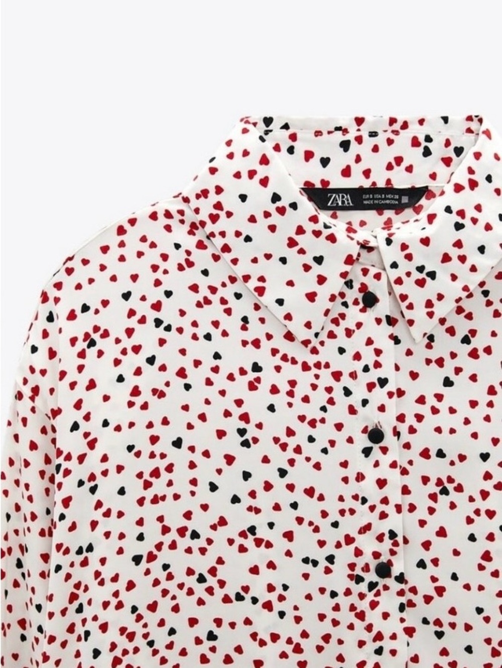 Zara White Button-Down Shirt with Red and Black Heart Print